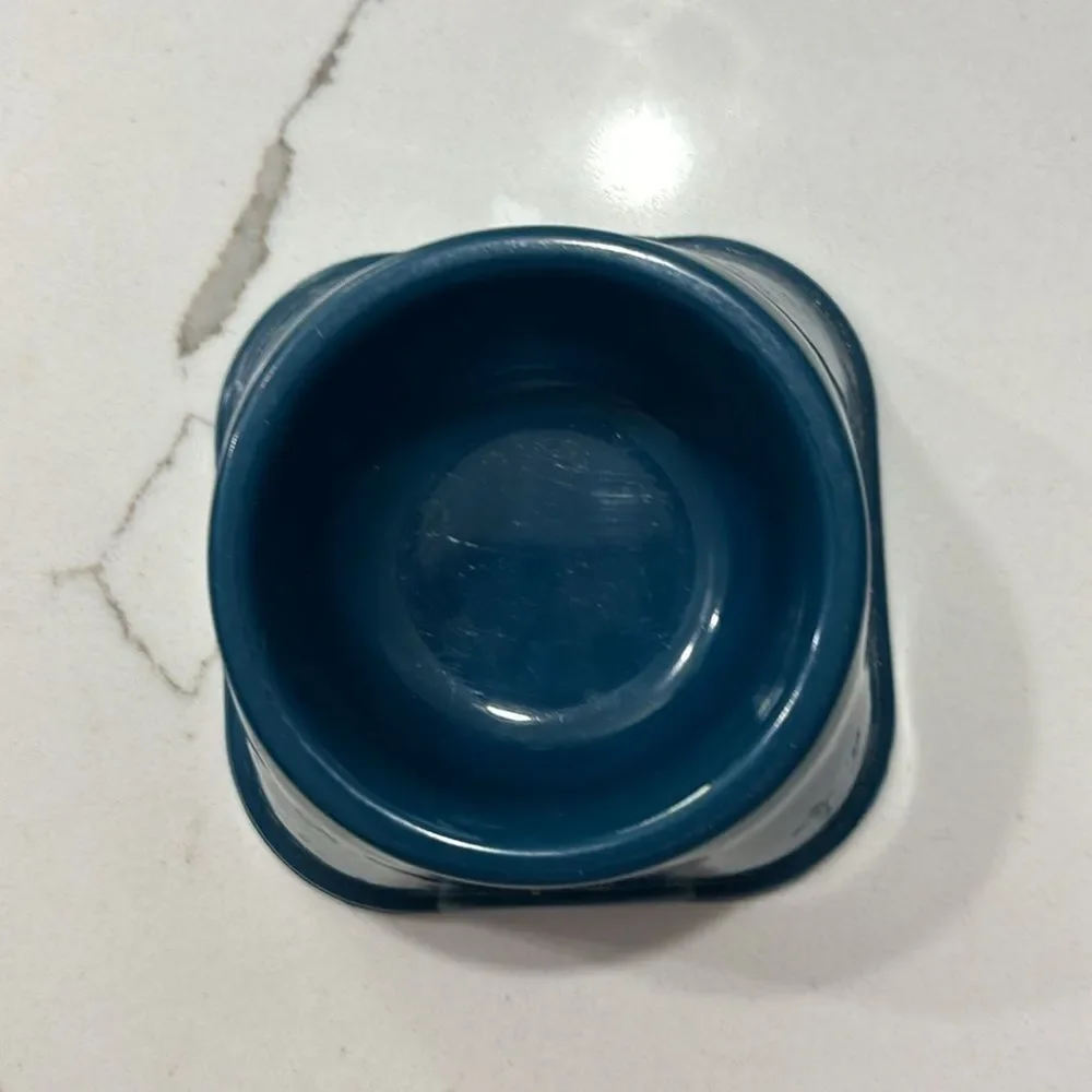 Plastic Small Animal Food Dish Lizard Reptile Cat Gerbil Mouse Rat Bunny Pet